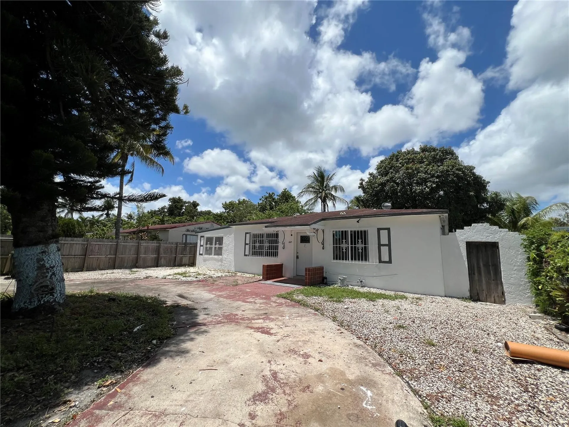 845 NW 130th Street North Miami FL 33168