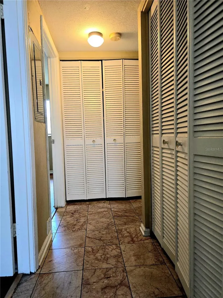 1920 E Edgewood Drive Lakeland FL 33803