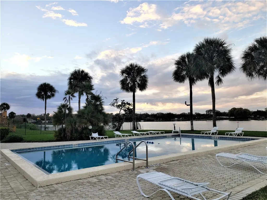 1920 E Edgewood Drive Lakeland FL 33803