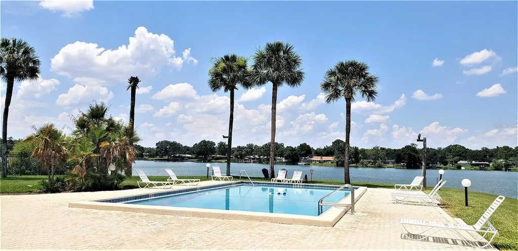 1920 E Edgewood Drive Lakeland FL 33803