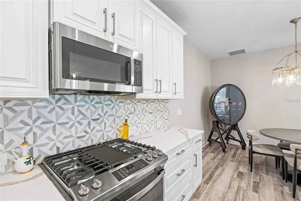 2570 Wild Cherry Path Sarasota FL 34240
