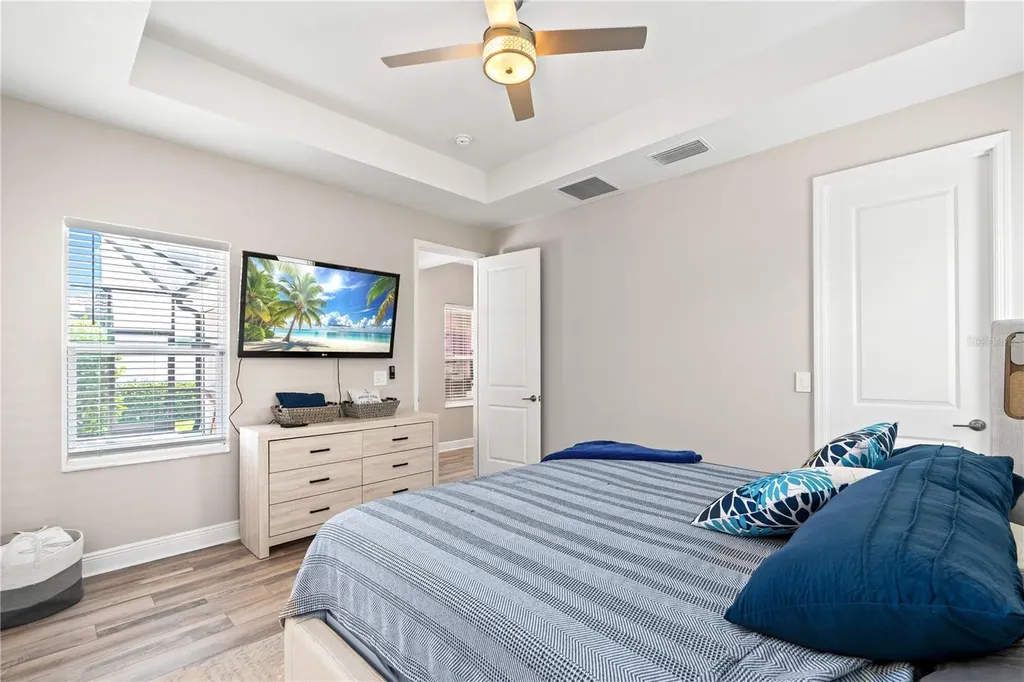 2570 Wild Cherry Path Sarasota FL 34240