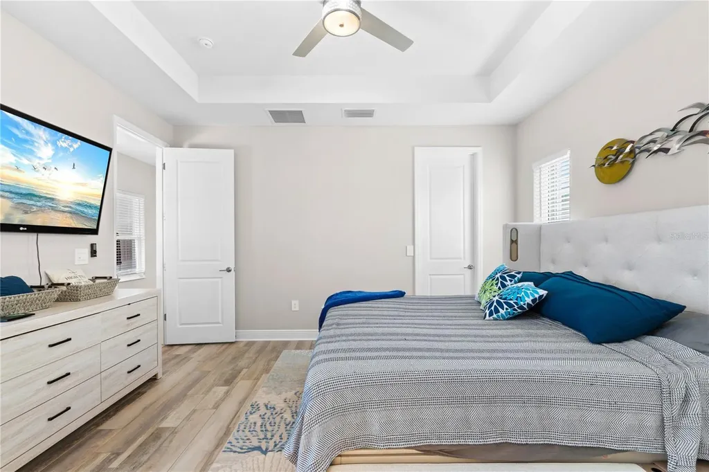 2570 Wild Cherry Path Sarasota FL 34240