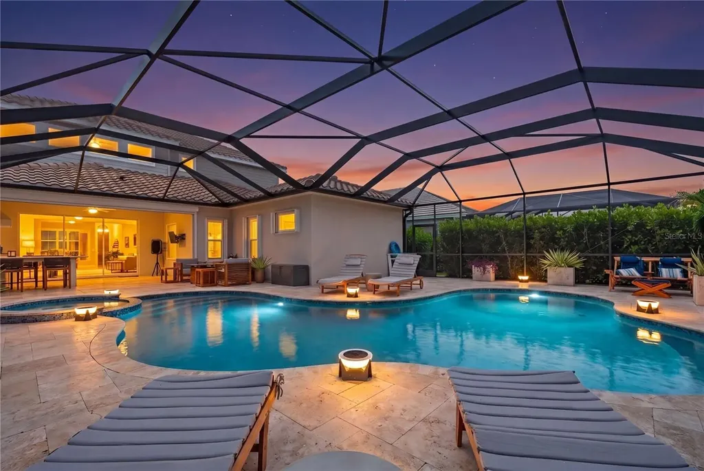 2570 Wild Cherry Path Sarasota FL 34240