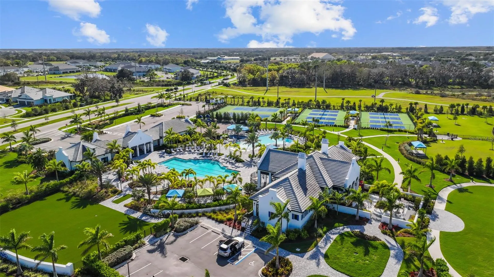 2570 Wild Cherry Path Sarasota FL 34240