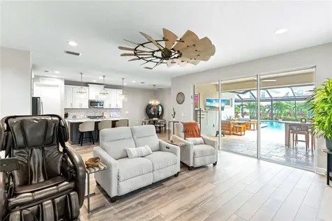 2570 Wild Cherry Path Sarasota FL 34240