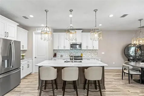 2570 Wild Cherry Path Sarasota FL 34240