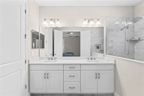 2570 Wild Cherry Path Sarasota FL 34240
