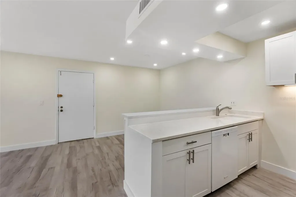 3229 Beneva Road Sarasota FL 34232