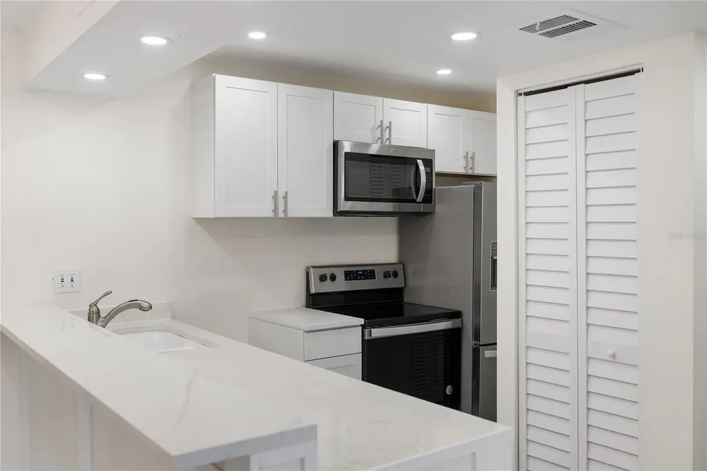3229 Beneva Road Sarasota FL 34232