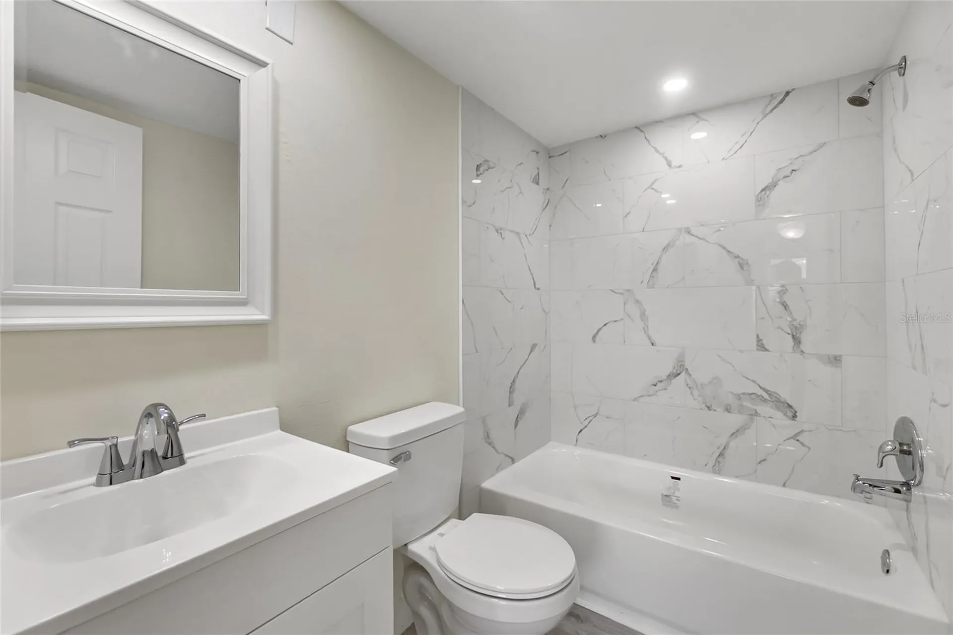 3229 Beneva Road Sarasota FL 34232