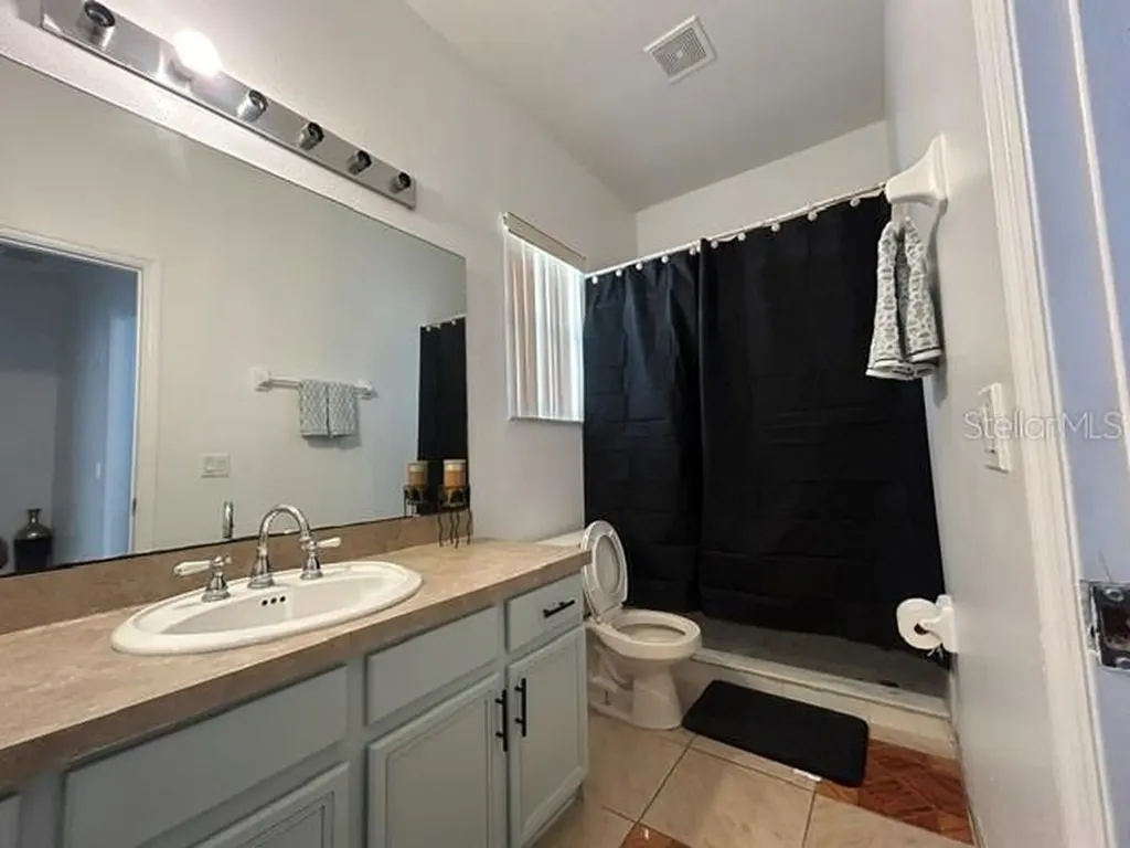 375 Aldershot Court Kissimmee FL 34758
