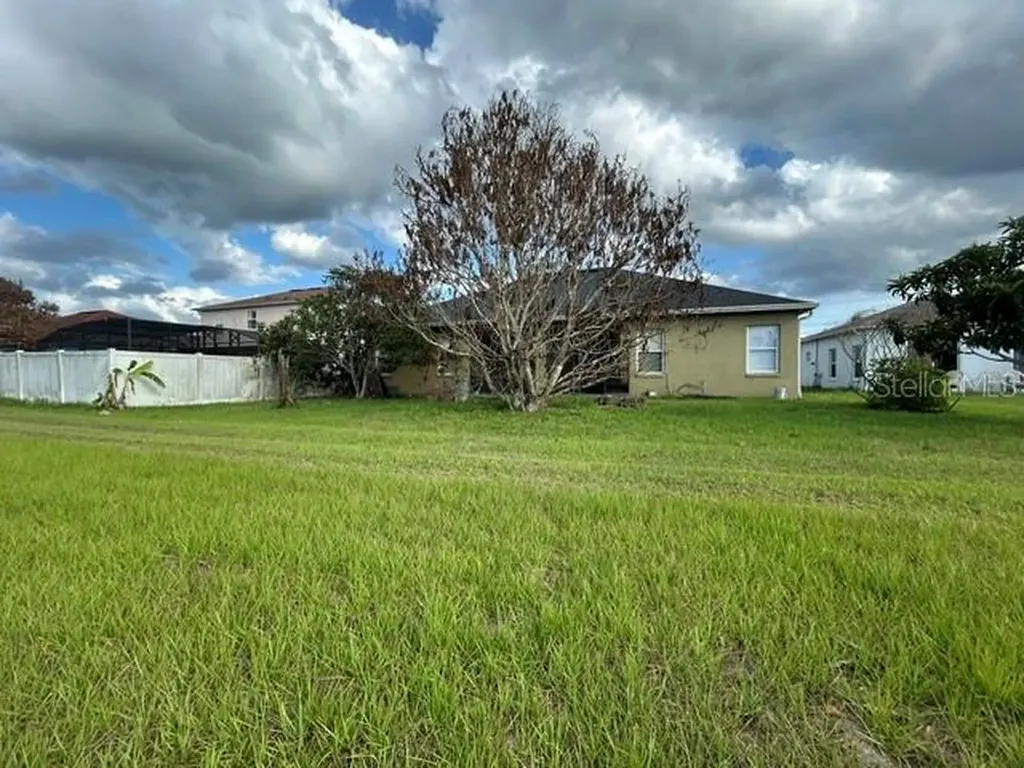 375 Aldershot Court Kissimmee FL 34758