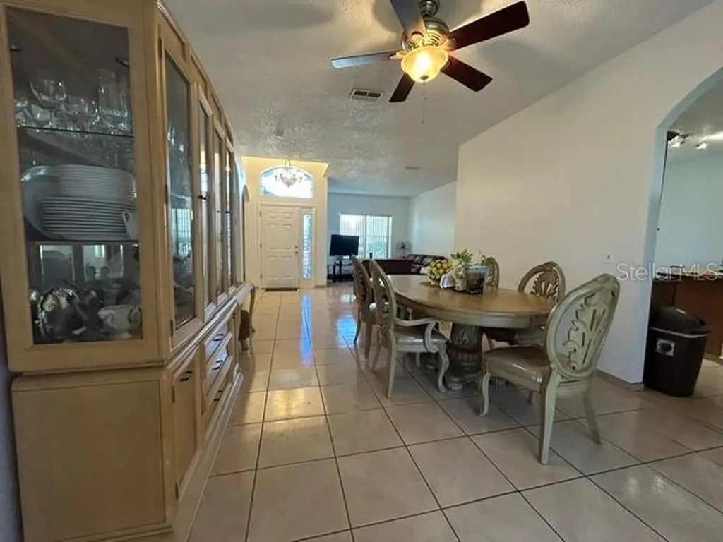 375 Aldershot Court Kissimmee FL 34758