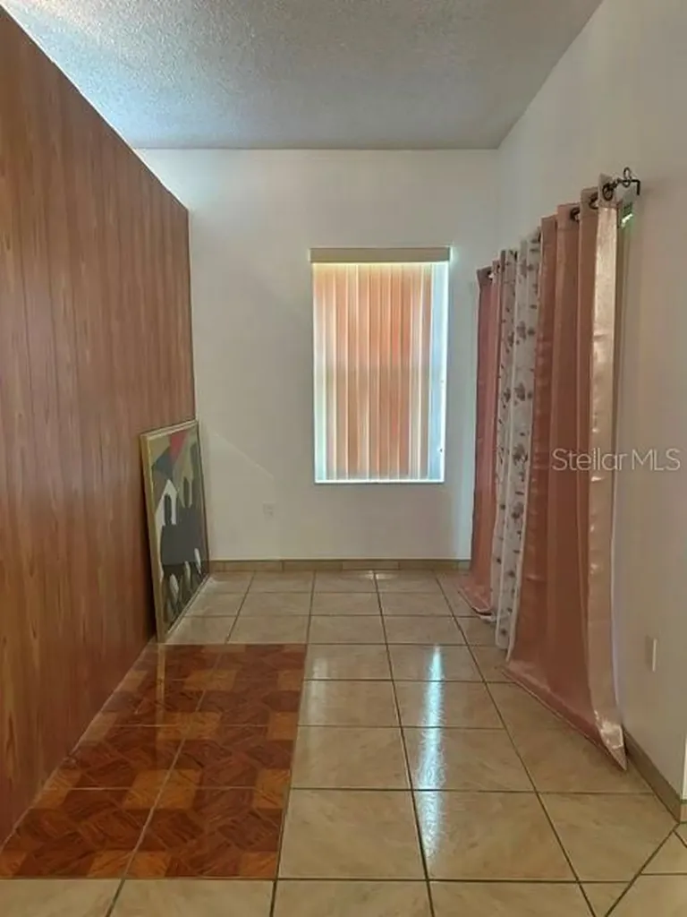 375 Aldershot Court Kissimmee FL 34758