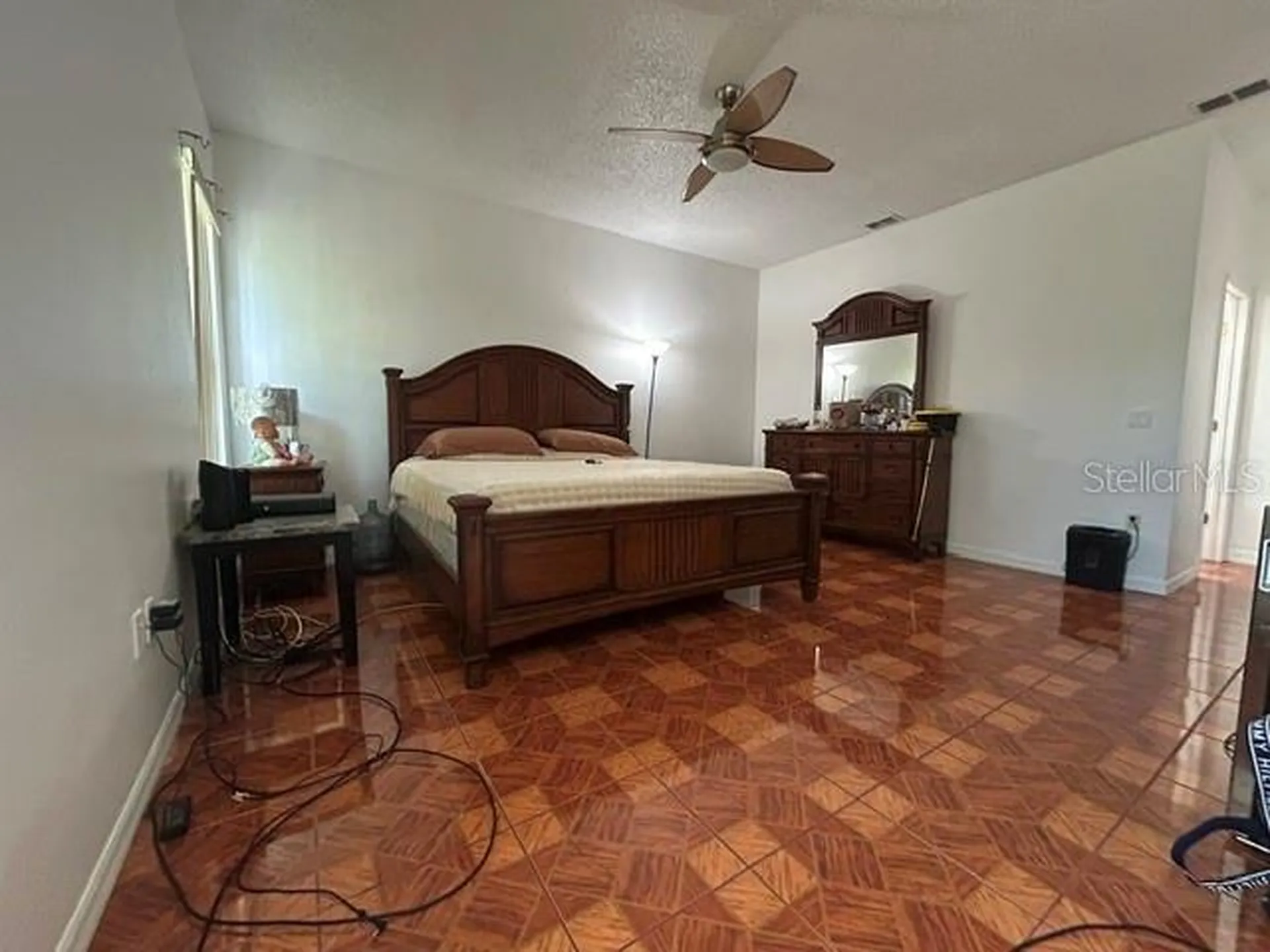 375 Aldershot Court Kissimmee FL 34758
