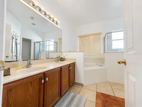 375 Aldershot Court Kissimmee FL 34758