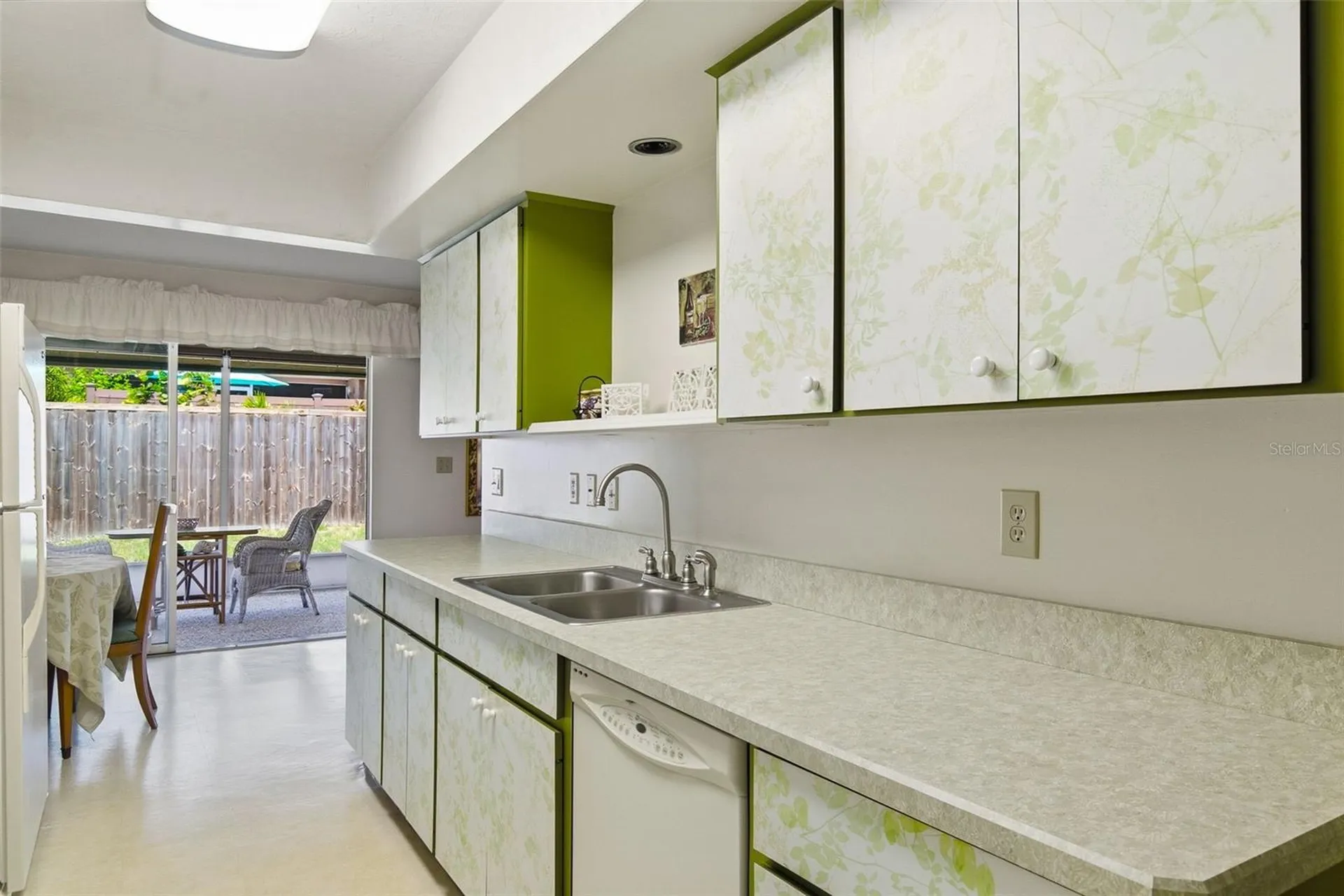 8824 Phyliss Avenue Sarasota FL 34231