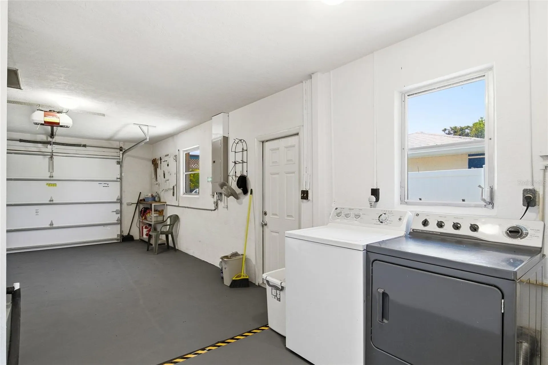 8824 Phyliss Avenue Sarasota FL 34231