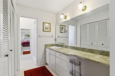 8824 Phyliss Avenue Sarasota FL 34231