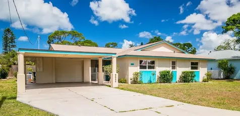 8824 Phyliss Avenue Sarasota FL 34231