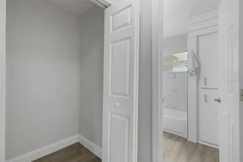 2019 42nd Street S St Petersburg FL 33711