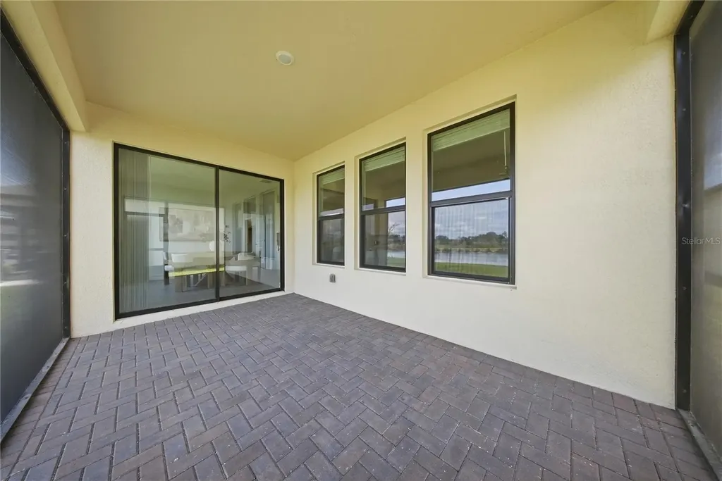 9471 Runaway Breeze Drive Land O Lakes FL 34637