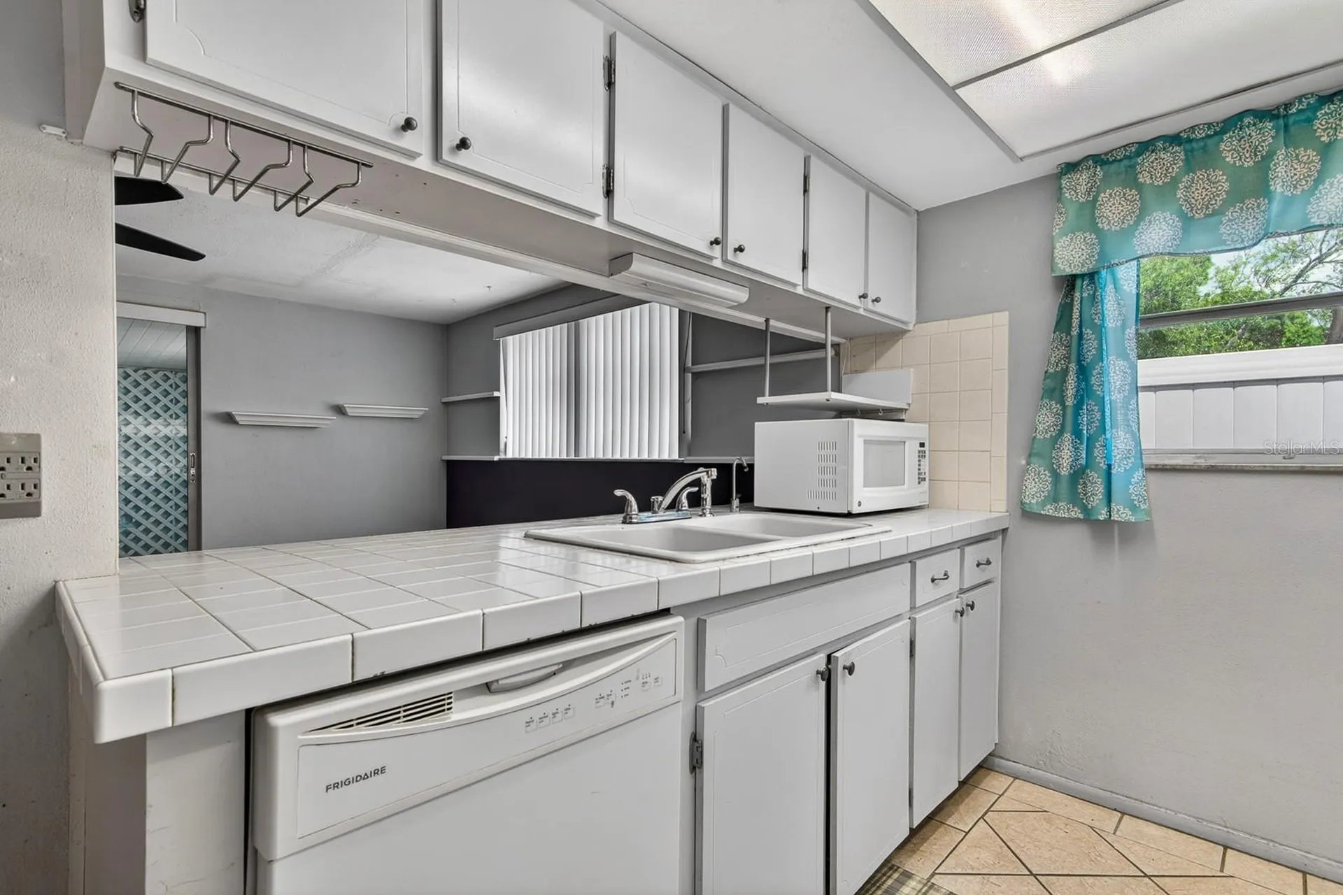 6021 2nd Avenue New Port Richey FL 34653