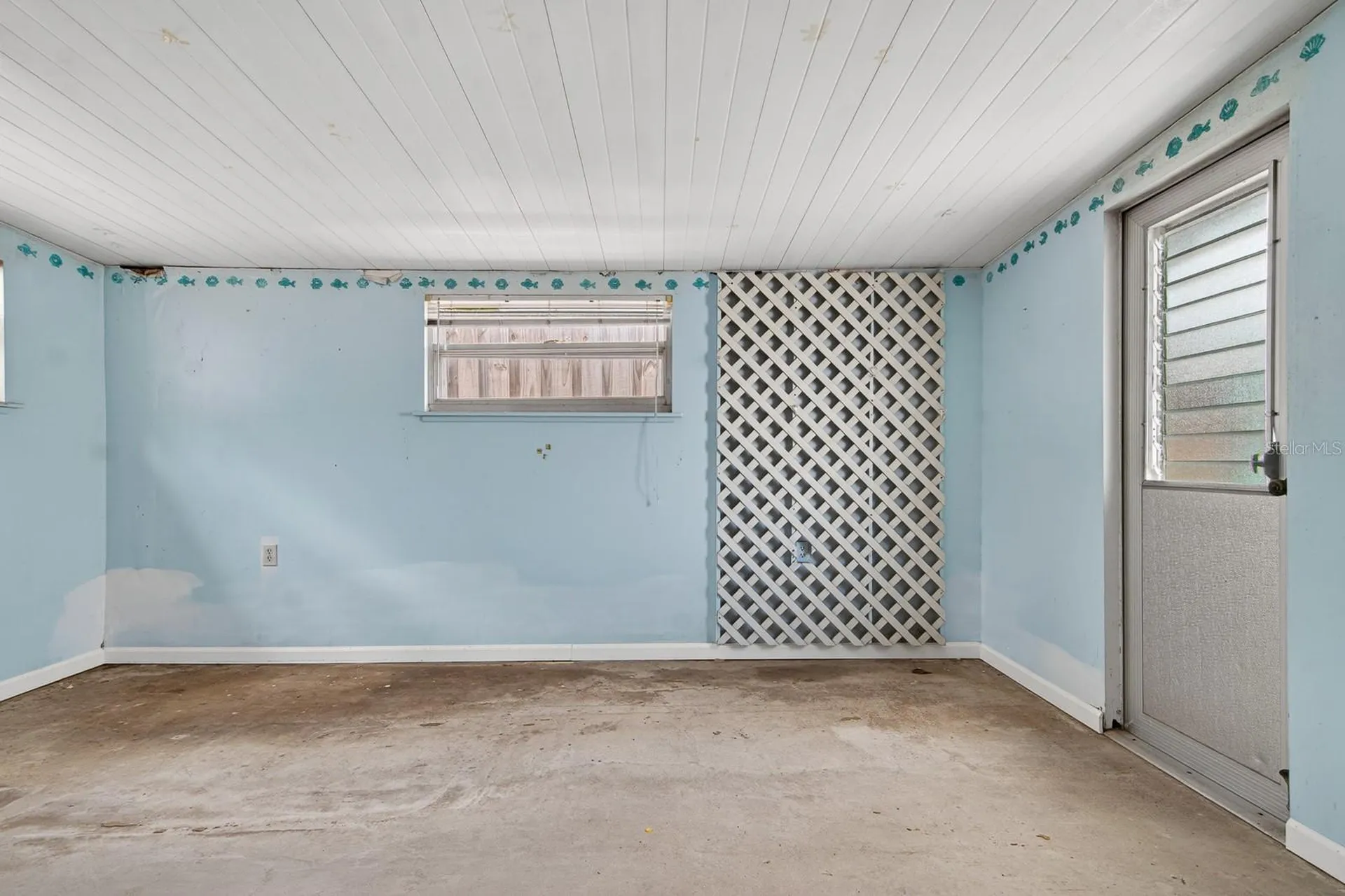 6021 2nd Avenue New Port Richey FL 34653