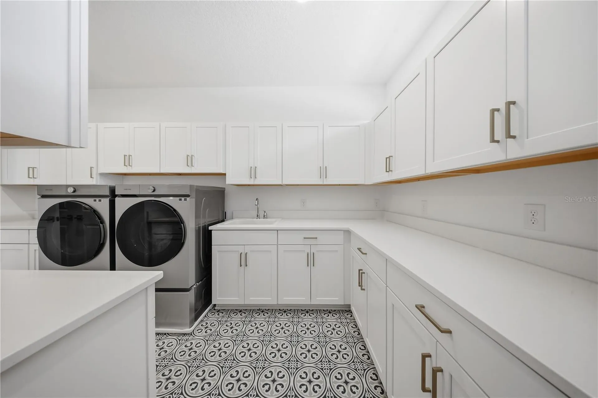 18387 Mowry Court Orlando FL 32827