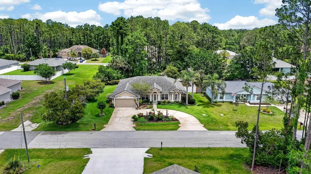16 Lincoln Lane Palm Coast FL 32137