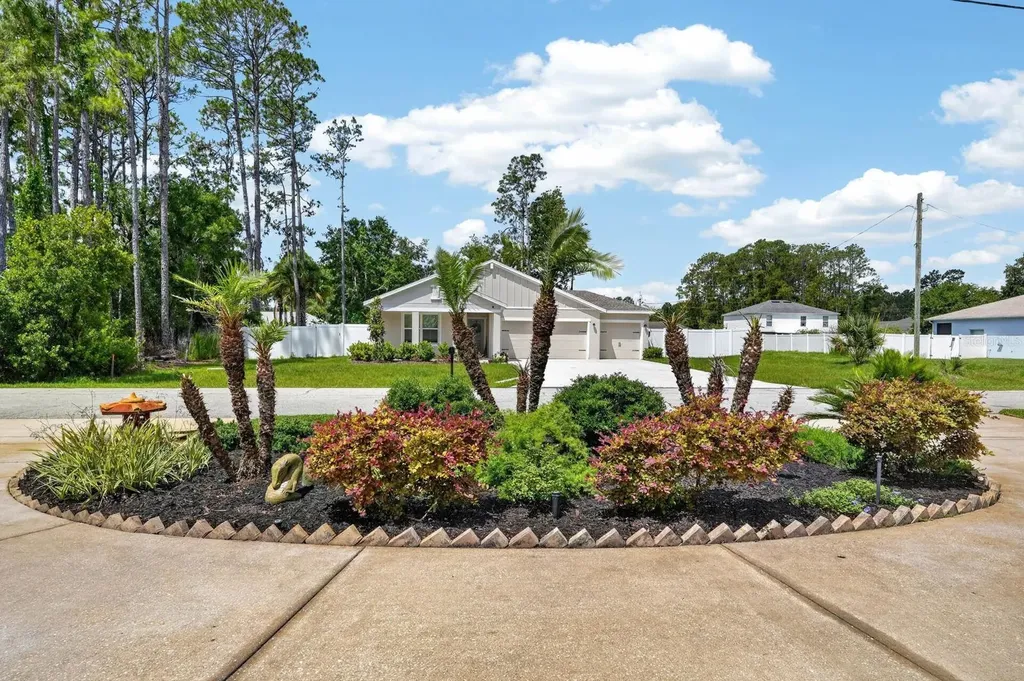 16 Lincoln Lane Palm Coast FL 32137