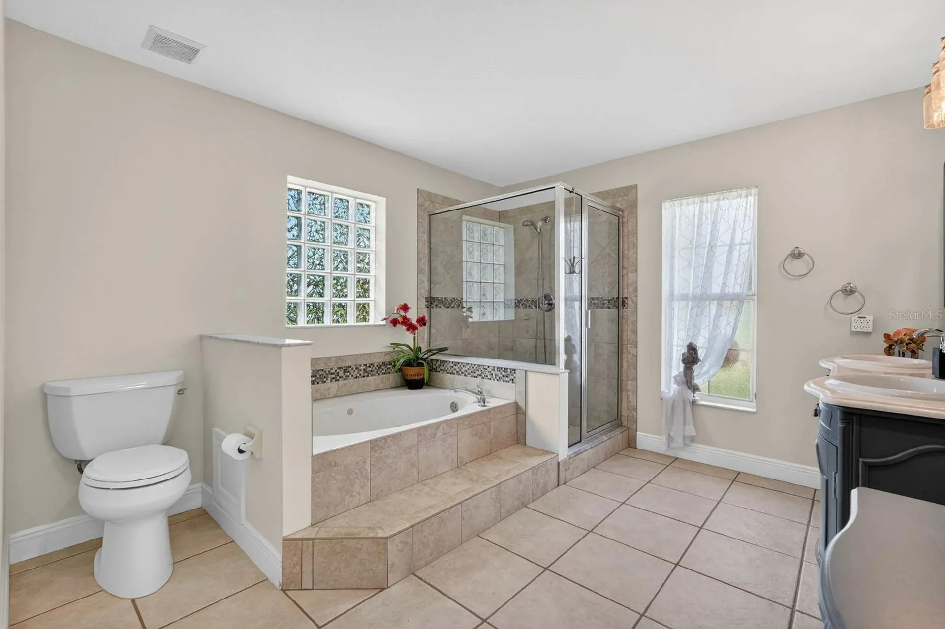 16 Lincoln Lane Palm Coast FL 32137