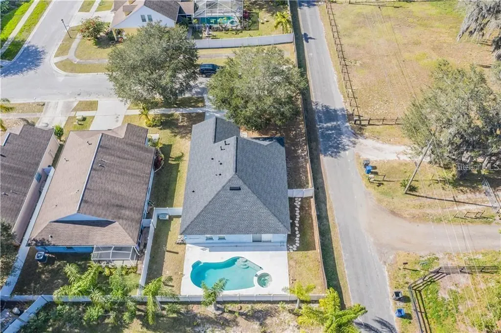 619 Schooner Bay Court Valrico FL 33594