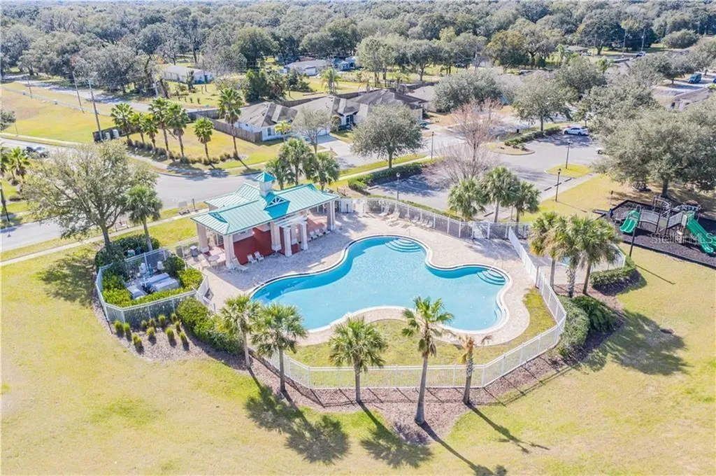 619 Schooner Bay Court Valrico FL 33594