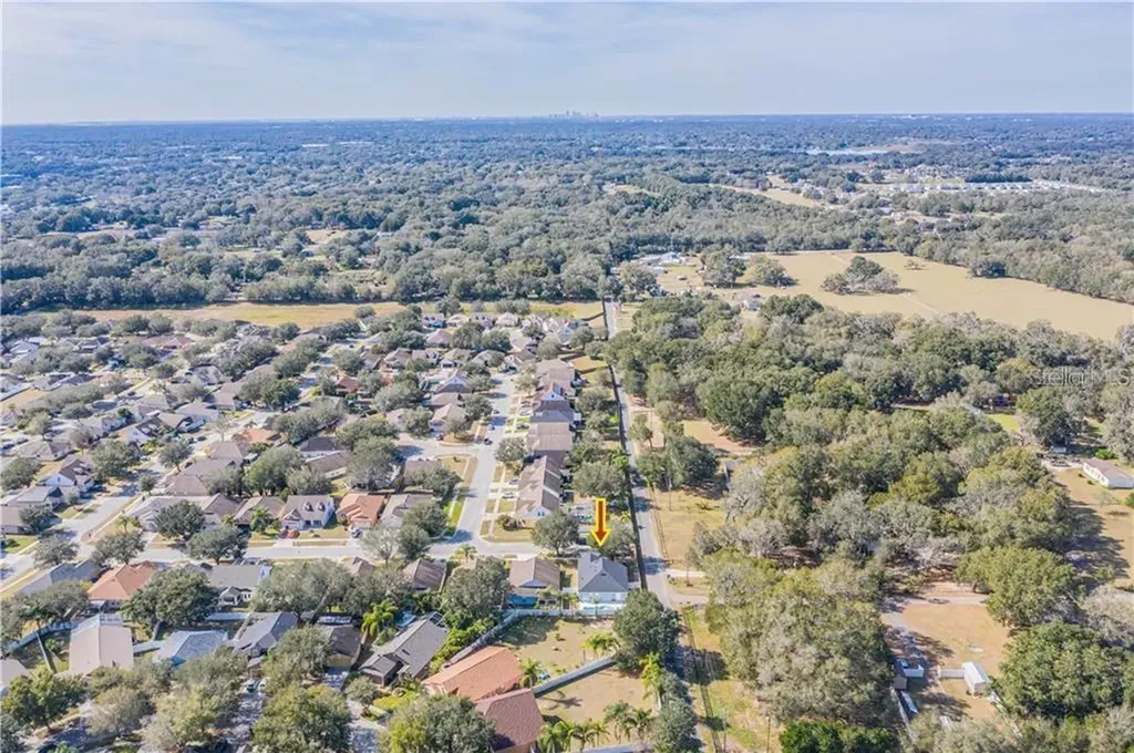 619 Schooner Bay Court Valrico FL 33594