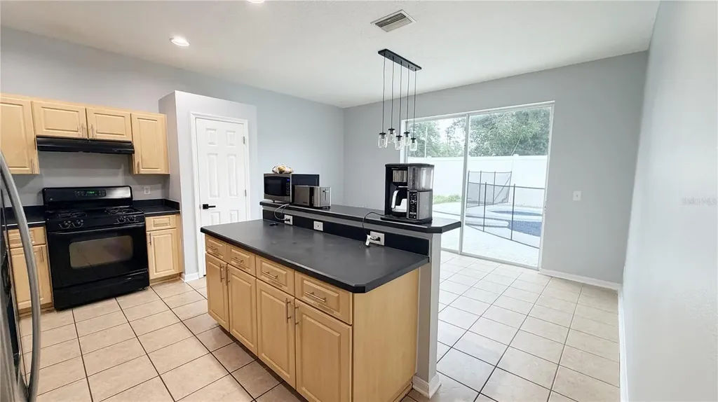 619 Schooner Bay Court Valrico FL 33594