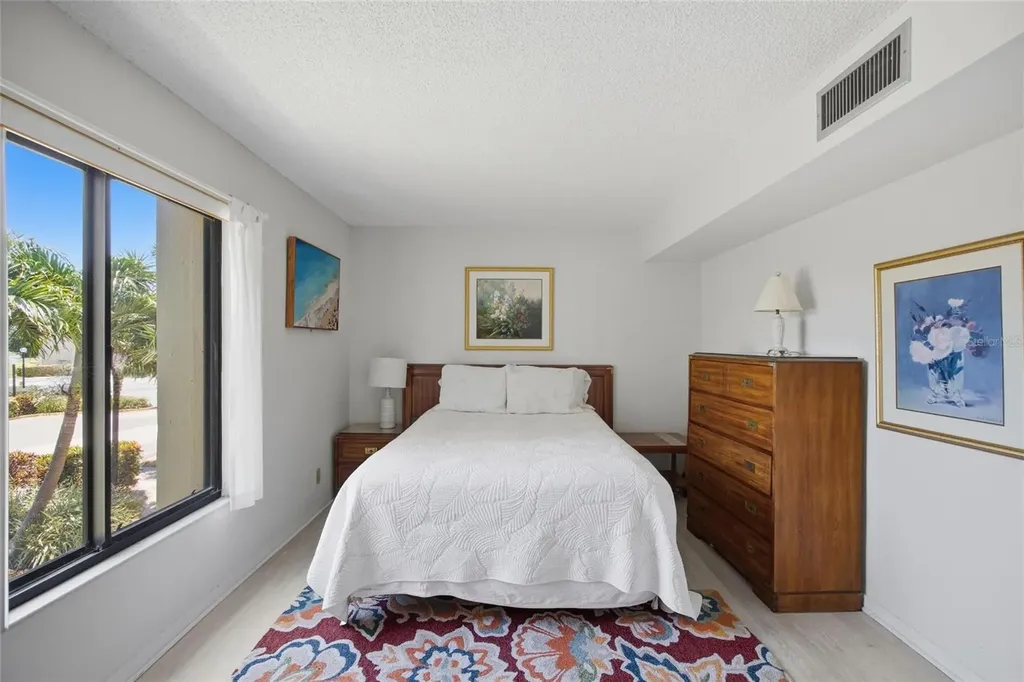 6322 Palma Del Mar Boulevard S St Petersburg FL 33715