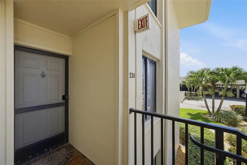 6322 Palma Del Mar Boulevard S St Petersburg FL 33715