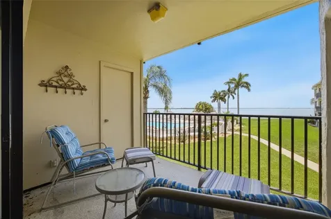 6322 Palma Del Mar Boulevard S St Petersburg FL 33715