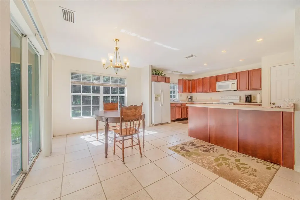 33 Pinewood Drive Haines City FL 33844