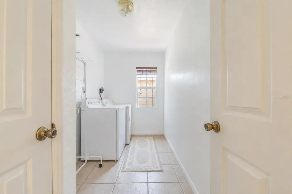 33 Pinewood Drive Haines City FL 33844