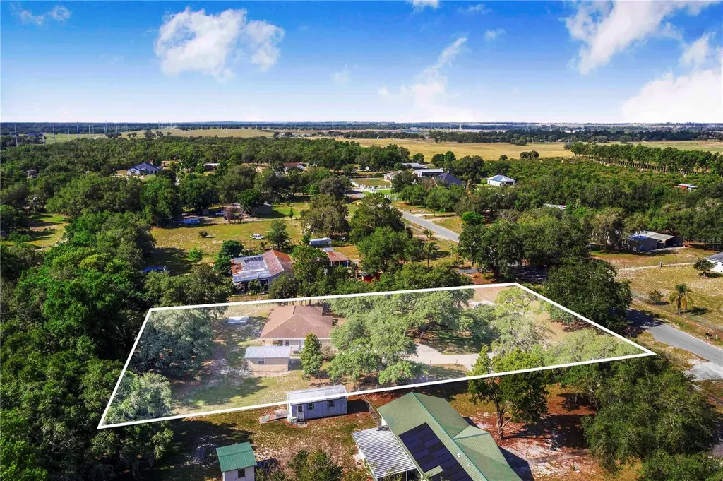 33 Pinewood Drive Haines City FL 33844