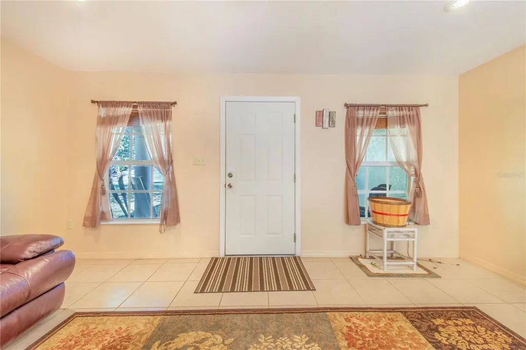 33 Pinewood Drive Haines City FL 33844