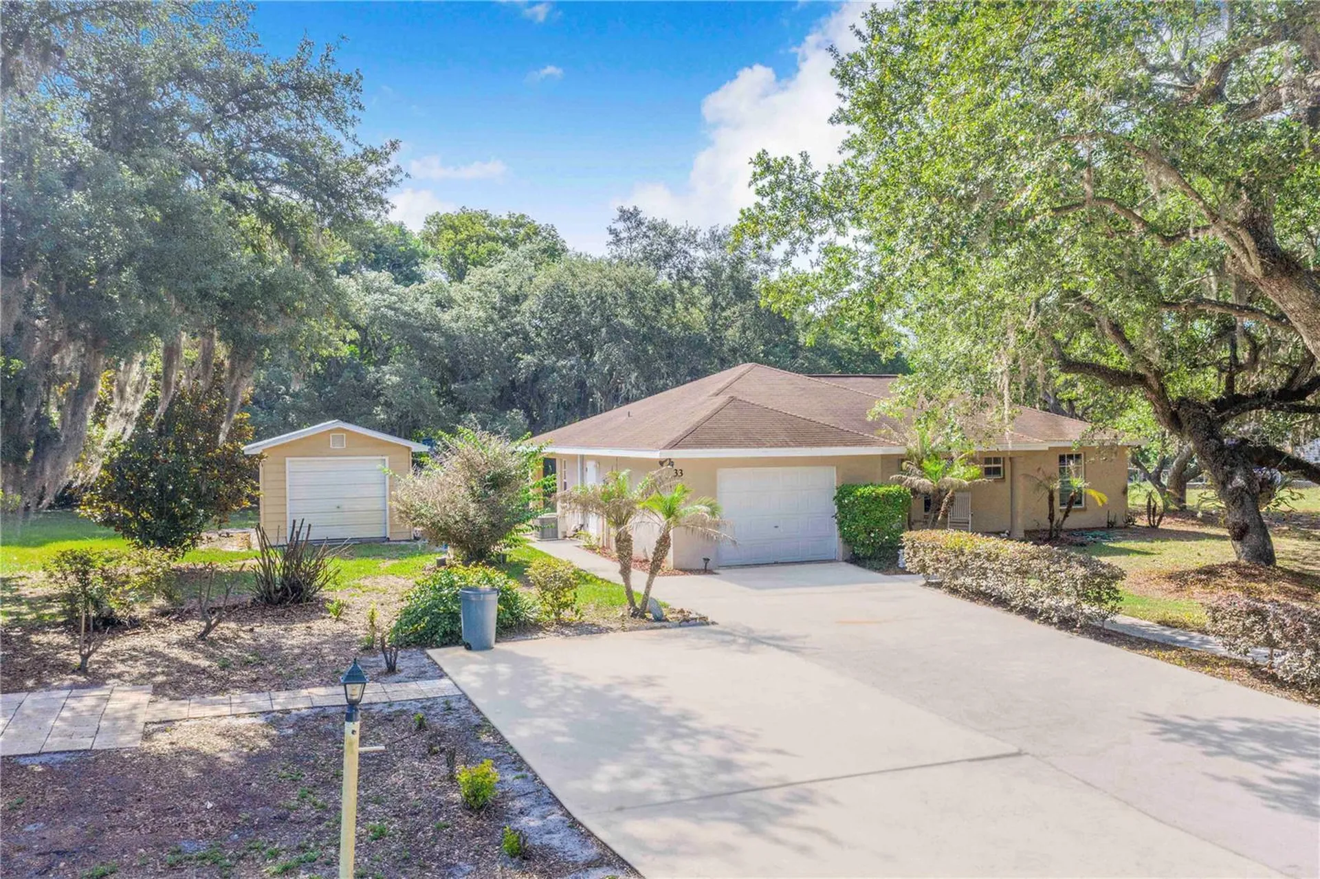 33 Pinewood Drive Haines City FL 33844