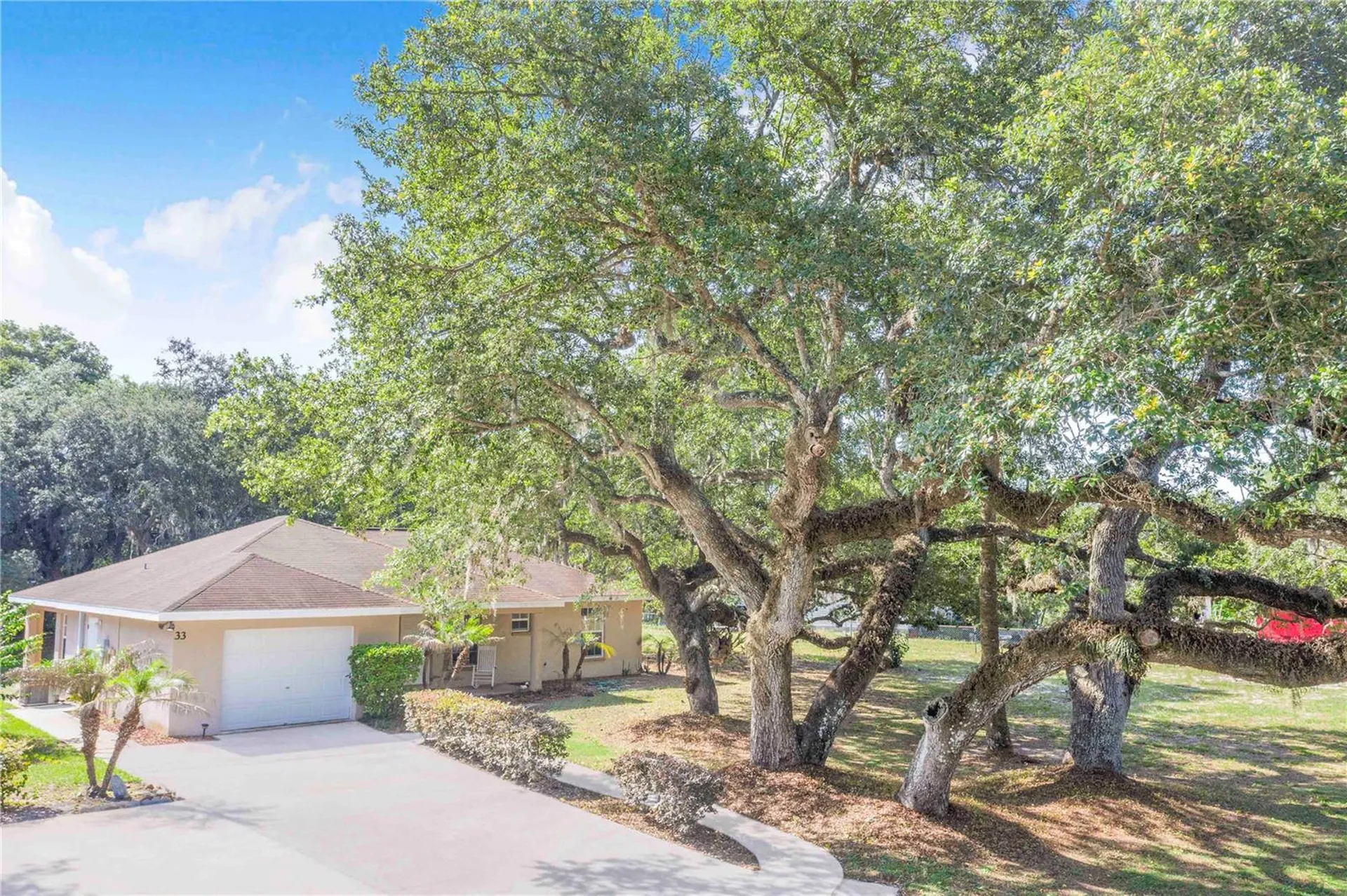 33 Pinewood Drive Haines City FL 33844