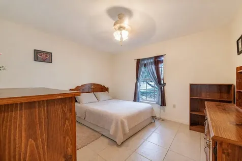 33 Pinewood Drive Haines City FL 33844