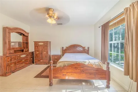 33 Pinewood Drive Haines City FL 33844