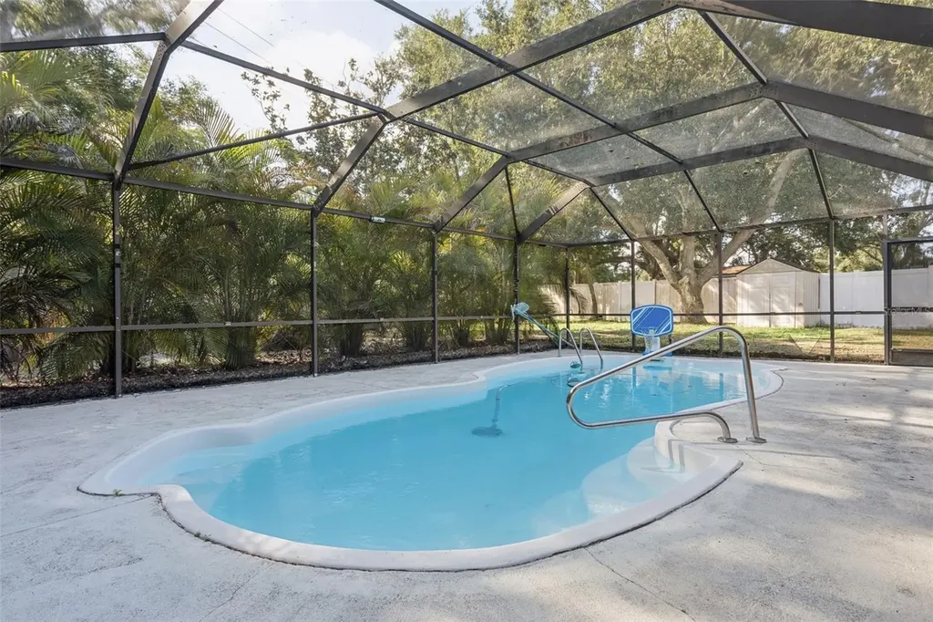 3237 Montrose Circle Palm Harbor FL 34684