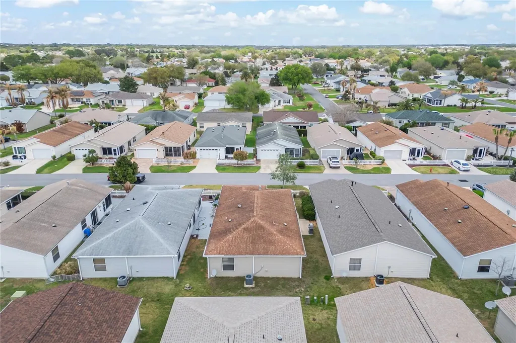 2454 Southern Oak Street The Villages FL 32162